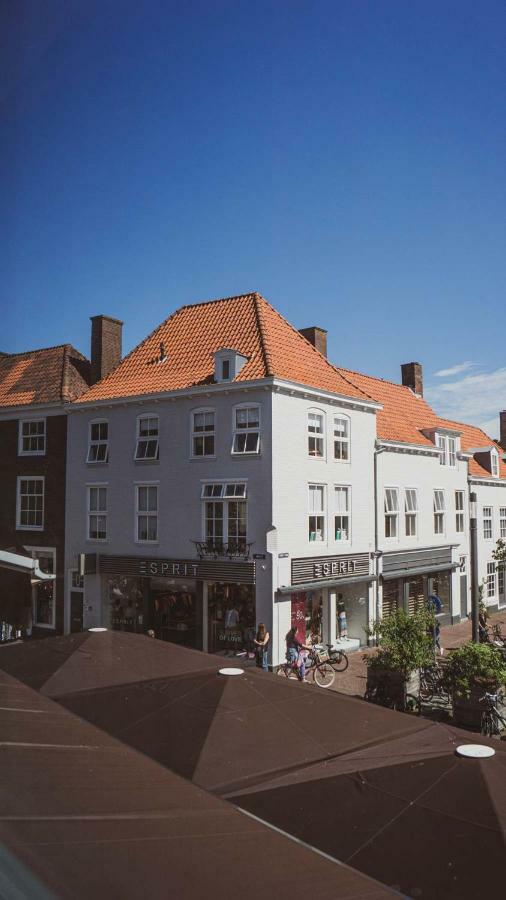 Ruime 'in De Drie Koningen' In Hartje * Middelburg